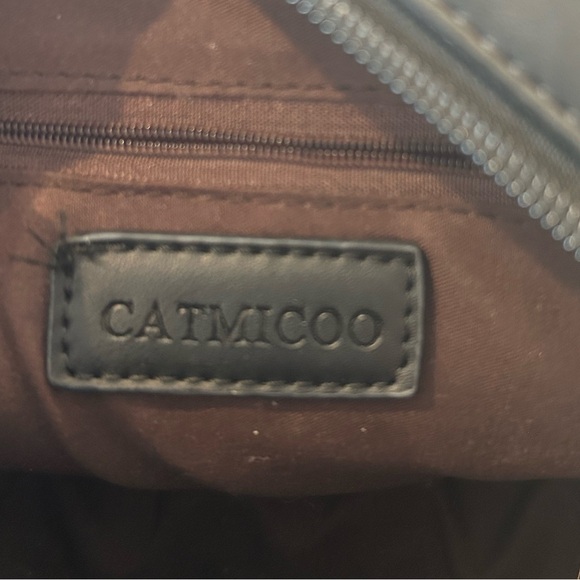 CATMICOO Round Crossbody Purses for Women Circle Bag with Tassel (Black) - Picture 10 of 10